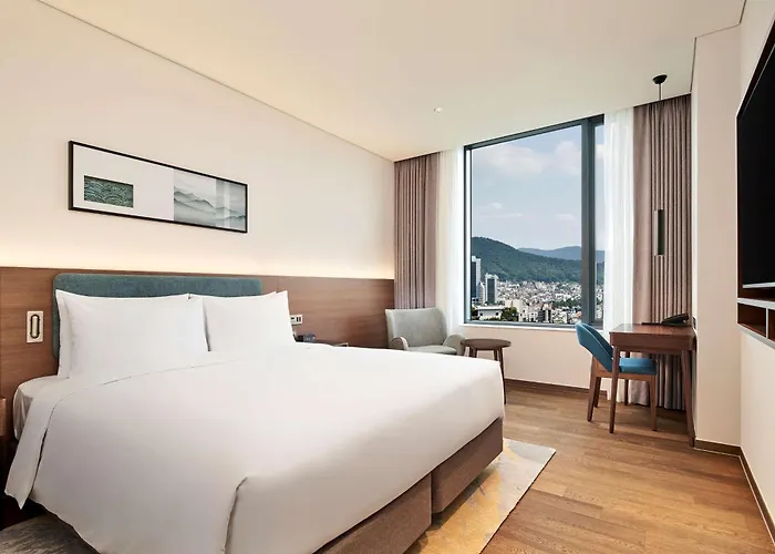 Hilton Garden Gangnam Hotel