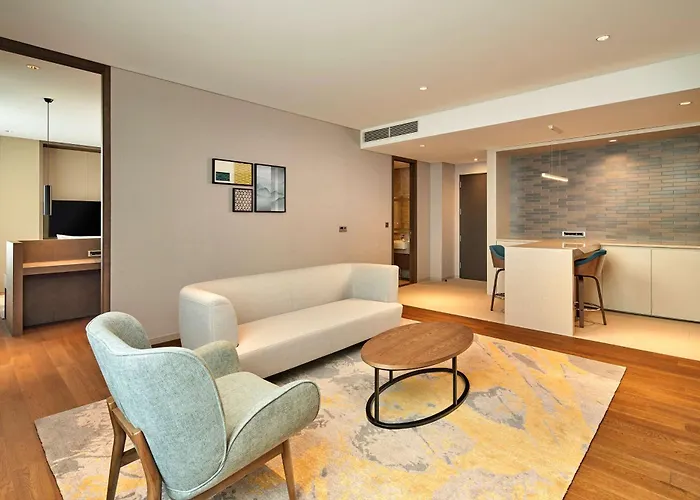 Hilton Garden Gangnam 4*