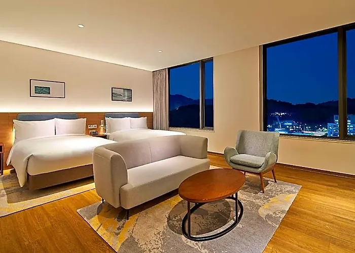 Hilton Garden Gangnam Hotel