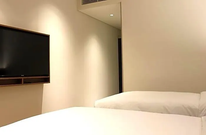 Hotel Hilton Garden Gangnam