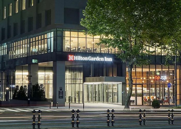 Hilton Garden Gangnam 4*